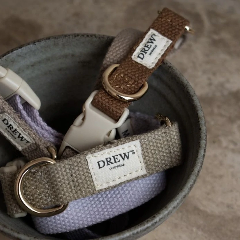 Drew’s Dogwear Cortado obojek pro psa béžovo hnědý