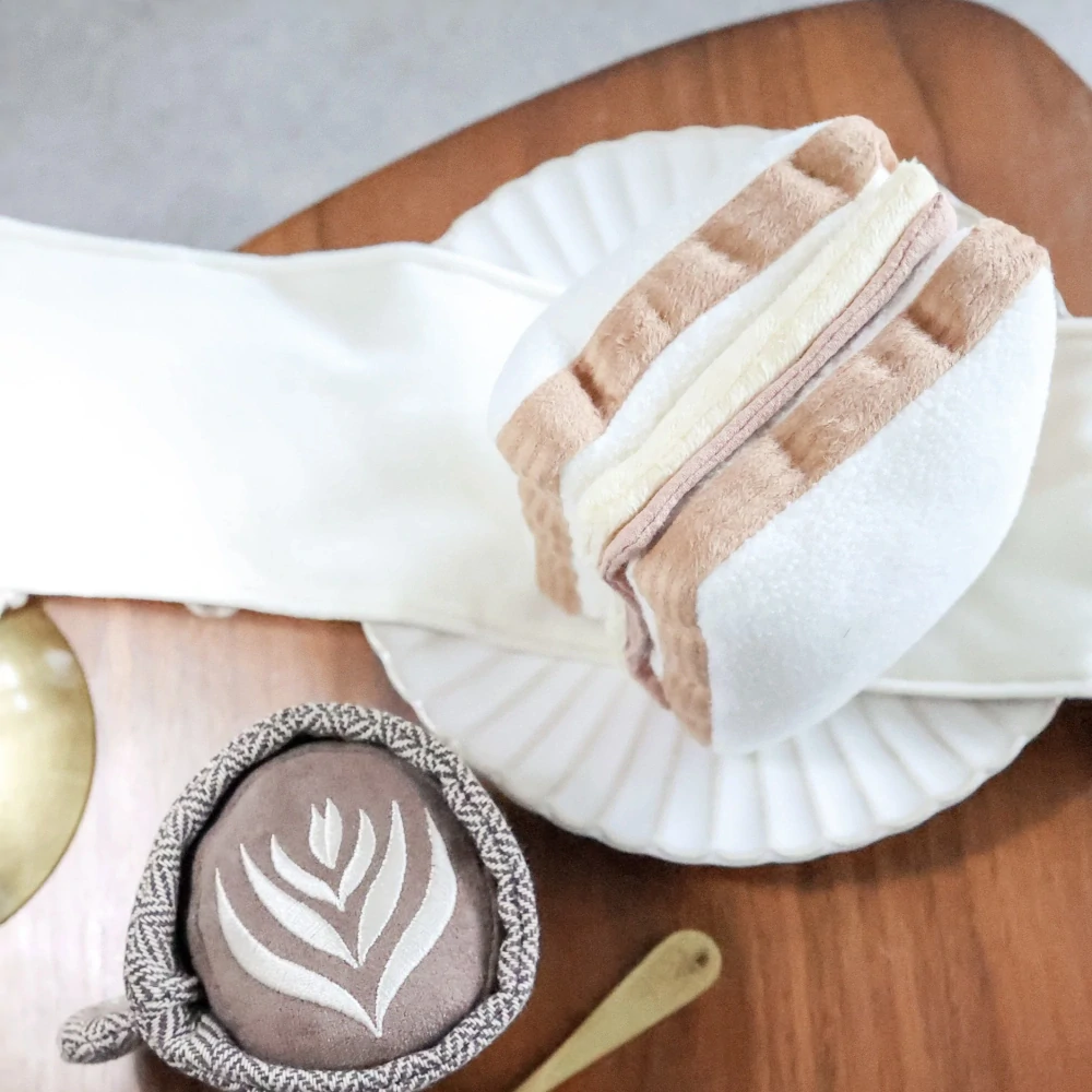 Lambwolf Interaktivní hračka pro psy Sandwich