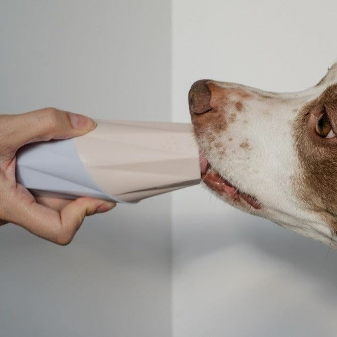 Up Dog Shop Interaktivní hračka pro psy Ubbe
